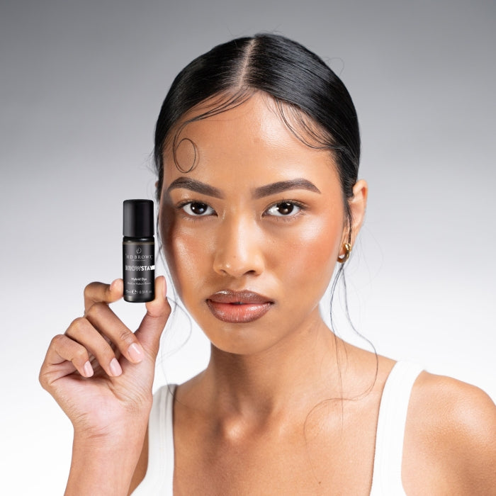 Liquid vs. Cream: Which Hybrid Brow Tint Formula Should I Choose?